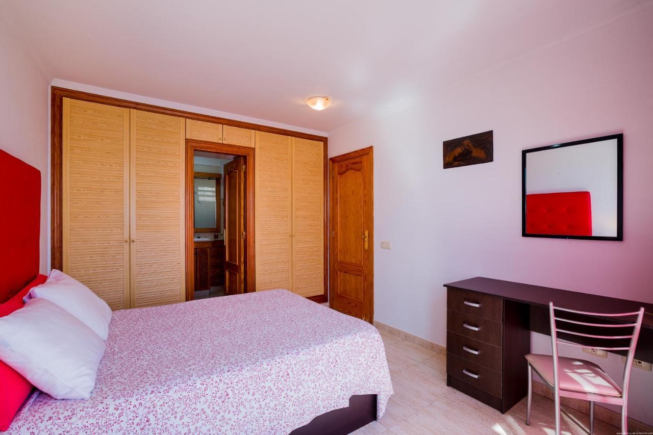 Apartment Ceyla Beach View, Los Cristianos Лос Кристианос Экстерьер фото